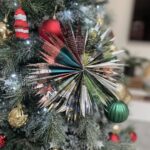 DIY paper star on Christmas tree