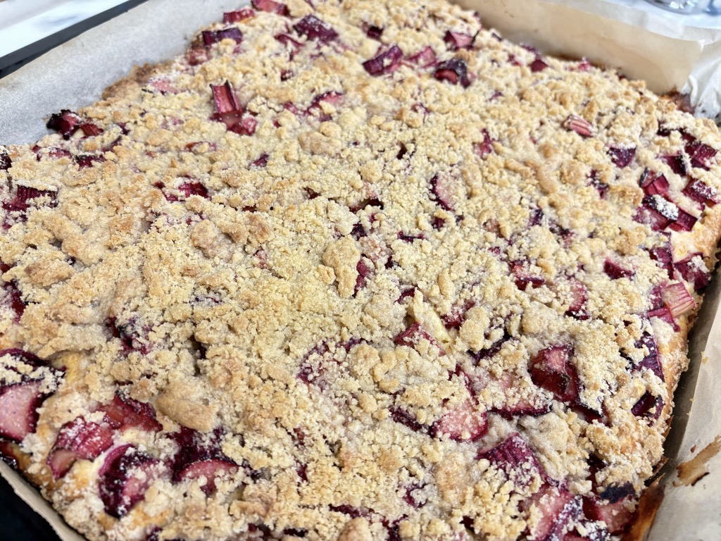 Baked rhubarb streusel cake on tray